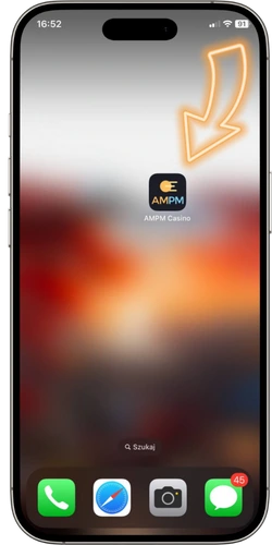 Ikona skrótu Ampm Casino na ekranie głównym iPhone'a obok innych aplikacji